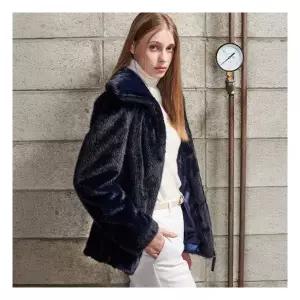 라벨르by신영모피 페이크 밍크 카라 자켓 108370