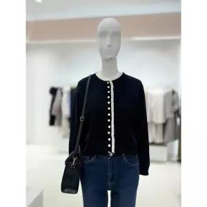 [롯데백화점]SOUP 레이스 라운드넥 니트  SBAGD805