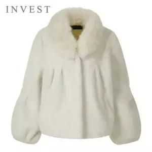 [인베스트] 퍼 카라 볼륨 핏 하프 퍼 코트_IN5W1CT1661