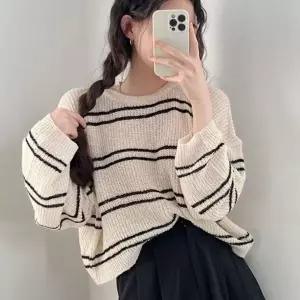 [하프클럽/]레이디스 줄무늬 스트라이프 숏탑 장팔 니트웨어 상의 베이지