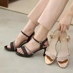 패션샌들 빅사이즈 여름샌들 슬리퍼 앵글 플랫 웨지 (WF6FEE6)