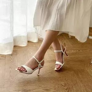 여성 플랫 가을 샌들신발 패션샌들 웨지 가을신상 힐 (WF6FF37)