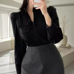 [다잇템] 여자 주머니 밑단 탱크 언발 페이크 블라우스_23921012_588872