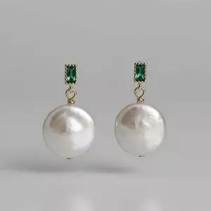 심플 플랫 담수진주 에메랄드 그린 지르코니아 귀걸이