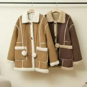 여자 떡볶이단추 폼폼방울 무스탕 털안감 무스탕 자켓