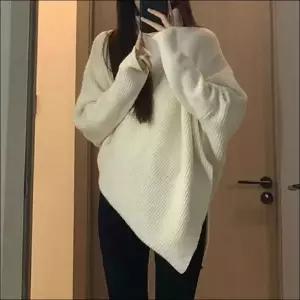 목폴라니트 하이넥니트 여성 스웨터 긴팔 겨울티셔츠 언발 가오리핏 니트