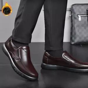 남자 겨울 하객 연말 모임 로퍼 방한 구두 룩 코디 코디 데이트스타일 신발보세신발 예쁜 남자 구두 패션
