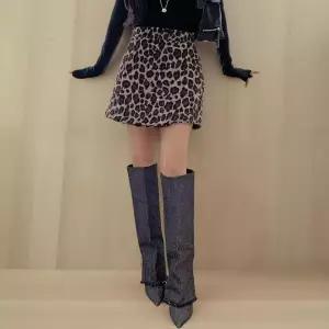 [하프클럽/]여성용 앙고라 레오파드 패턴 A라인 슬림 스커트