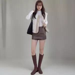 [하프클럽/]여성 독특한 A라인 가죽 미니스커트 속바지