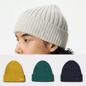 유니클로 카우스 KAWS WINTER 히트텍 니트 캡 모자 비니