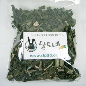 두충 / 토끼먹이 / 건초 / 야생초 / 간식