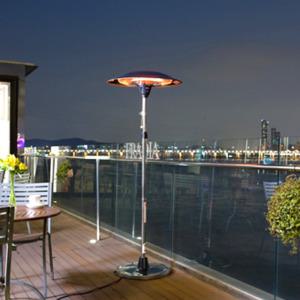 팬션 까페 야외 바베큐 공장 공사 현장 인테리어 파티오 전기 히터