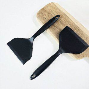 [영그린]와이드형 실리콘 뒤집개 볶음요리 계란말이 뒤집게 블랙