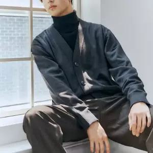 로코엘라 카이르 텐션업 오버핏 남성 니트 가디건