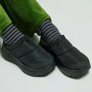 아키클래식 경량 발편한 밴프 리커버리 패딩 뮬 트리플블랙