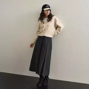 [공구우먼] [제작] 미디앤롱 뒷밴딩 헤링본 플리츠 스커트 84547 빅사이즈 여성의류