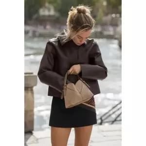 [정품] 자라 숄더백 데일리 출근룩 데이트 ZARA 스티치 미니 토트백 - 샌드/브라운