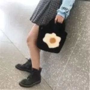 후라이 미니체인백 인조밍크 손가방 에코퍼 털겨울가방 뽀글이 퍼여성 퍼가방 여성퍼 페이크퍼