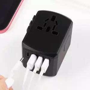 [롯데백화점]브라이튼 여행용멀티어댑터 콘센트 플러그 탭 C타입 충전 돼지코304C