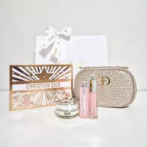 디올 2025 홀리데이 리미티드 에디션 디올 홀리데이 내추럴 글로우 세트 파우치 립밤 립글로스 크림