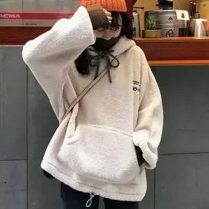 [하프클럽/]하이넥 소매가 있는 코디레이어드 유니크 뽀글이 레이디후드맨