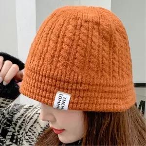 벙거지코디 겨울모자 유행타지않는 니트벙거지 여자버킷햇 겨울원피스코디