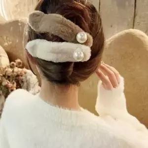 다용도 빅사이즈 겨울머리핀 헤어집게핀 털 인조퍼 옆머리 핀 왕 겨울 악어