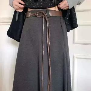 [하프클럽/]여성 A라인 롱 스커트 가죽벨트 세트 플레어 디자인