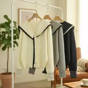 여자 리본타이 세일러카라 스트라이프 가디건