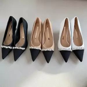 소가죽 비즈 장식 포인트 세련된 여성 드레스업 펌프스 하이힐 5FW