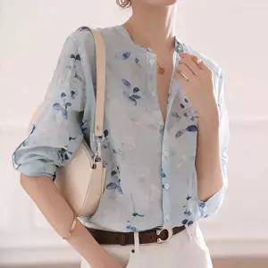 [하프클럽/몽벨리즈]리네아나염롤업블라우스 mde2302069