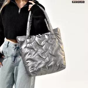 패딩 에코백 숄더백 겨울 여행 가방 지퍼 아이패드 퀄팅백 2컬러