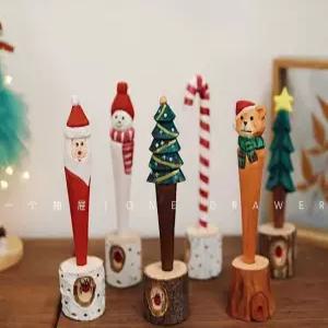 빈티지 크리스마스 우드 볼펜 홀더 세트 목각 인형 조각 펜 목각펜 오브제 연말 단체 선물