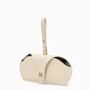 [닥스]DD로고 가죽 안경케이스 겸 참장식 DCHO6E270IV_s