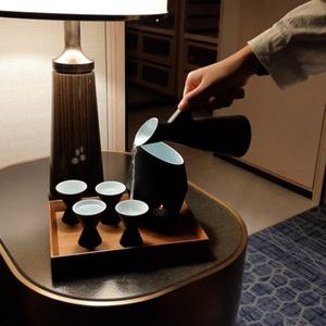 도쿠리 사케 잔 세트 주전자 워머 술병 술잔 병 도자기