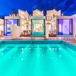 [경남 펜션] 남해 파레사애견풀빌라 (사천,남해)