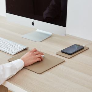 브로스앤컴퍼니 파우트 HANDS3 SPLIT 분리형 15W 초고속 무선충전 마우스패드 (라떼크림)