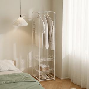 소프시스 우디 행거 400