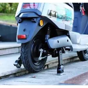 스쿠터 랜딩기어 보조바퀴 전기 지지대 정차 밸런스