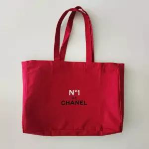 샤넬뷰티까멜리아 에코백 / 샤넬 쇼핑백