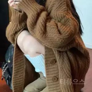 티류으스 여성 가을 겨울 두꺼운 브라운 니트 가디건 루즈핏 코바늘 패턴 아우터 WX