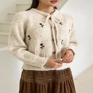 [WPBG]플라워 리본 우드 버튼 니트 가디건_3color