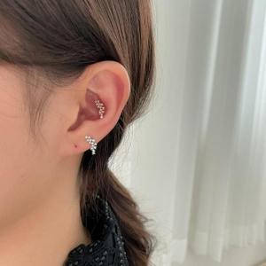여자 피어싱 큐빅 반짝 쁘띠 실버 귀걸이