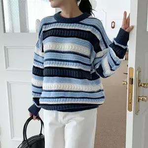 루즈핏 배색 스트라이프 니트 (KYR-WFIUQL5)
