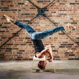 물구나무서기 원목 의자 요가체어 필라테스 머리서기