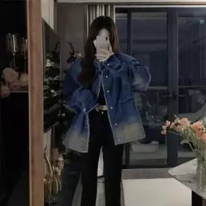 아우터 디스트로이드 데님 자켓 캐주얼하고 빈티지한 청