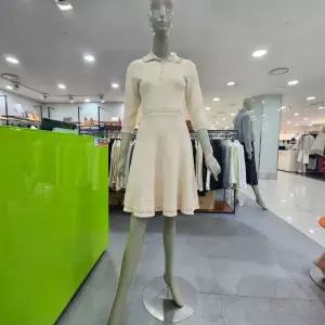 시슬리/애플아울렛/카라 미니 니트 원피스 SAKO05211