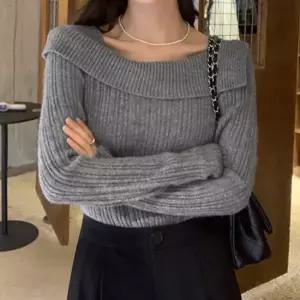 (귈림) 비대칭 오프숄더 골지 니트(GBFKN027P)