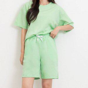 여자 데일리룩 우먼 라운드넥 티탑 스트랩 트라우저 세트업 숏슬리브 하절기 반팔티 하프팬츠 슬랙스 일상