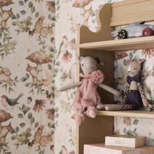 다람쥐, 로빈, 나무 쥐와 토끼가 있는 어린이를 위한 마법의 동화 풍경 벽지, 동물 일반 벽 벽화 장식